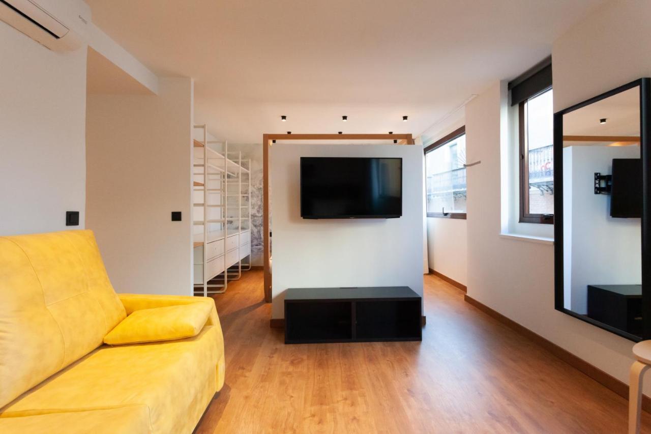 Premium King Room,1592095412:JPEG